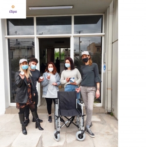 Δωρεά αμαξιδίου από την KRAFT Paints